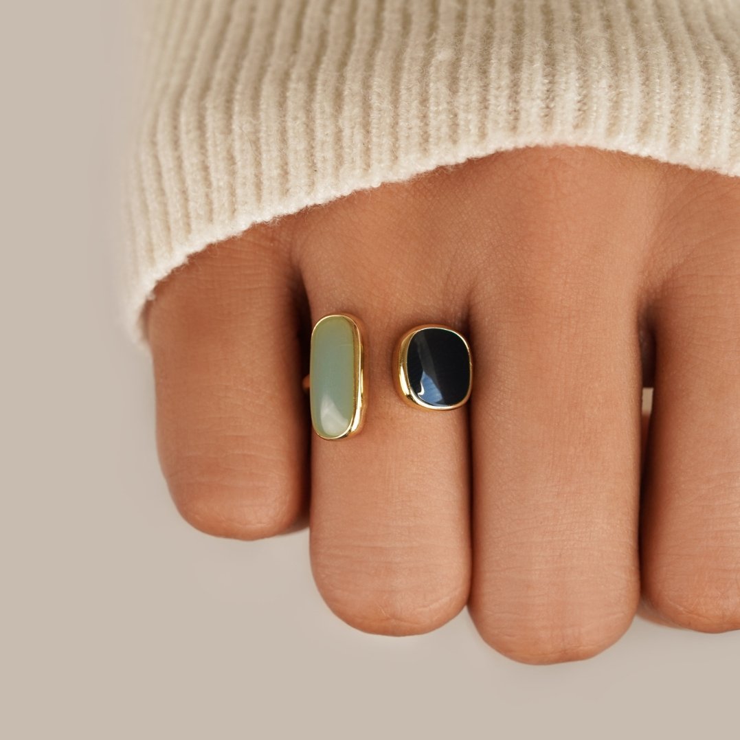 Anillo Envoltura con Aguamarina