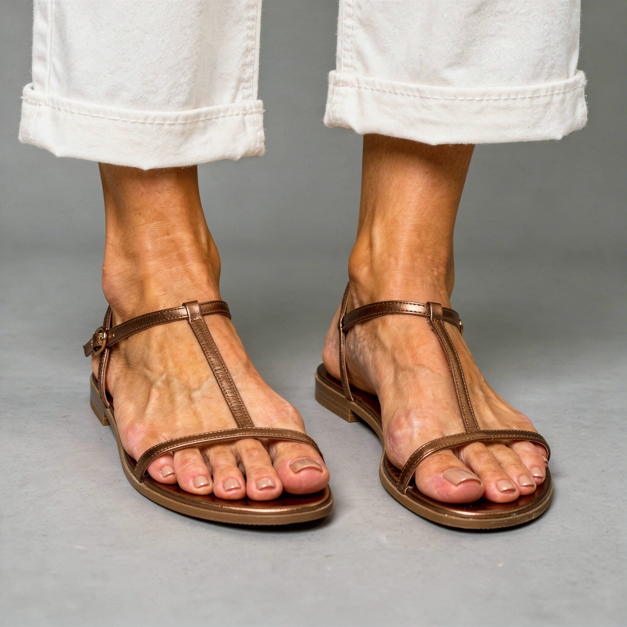 Rosalba | Sandalias Doradas para Primavera