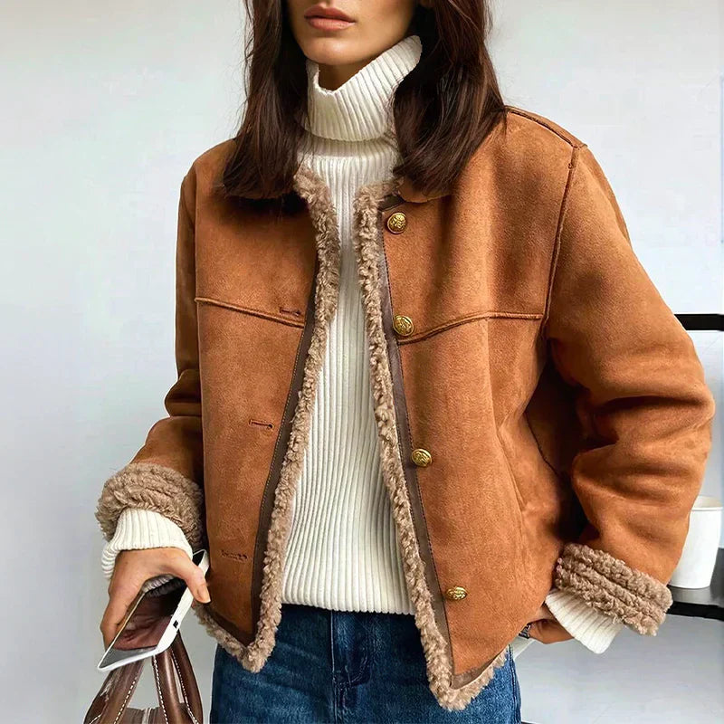 Carla| CHAQUETA DE CUERO CÁLIDA Y REFINADA
