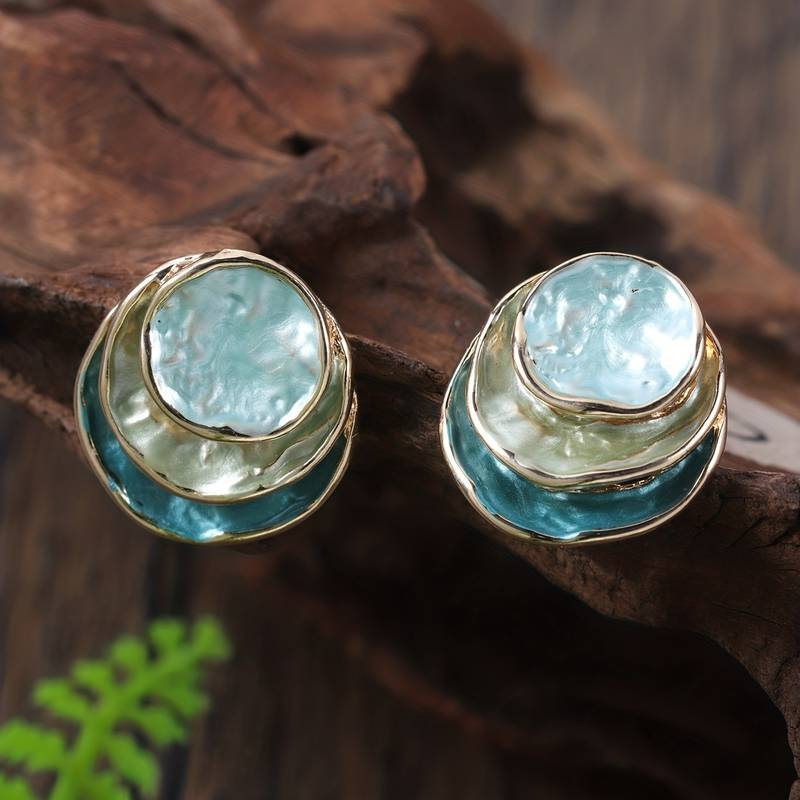 Pendientes redondos multicapas pintados vintage