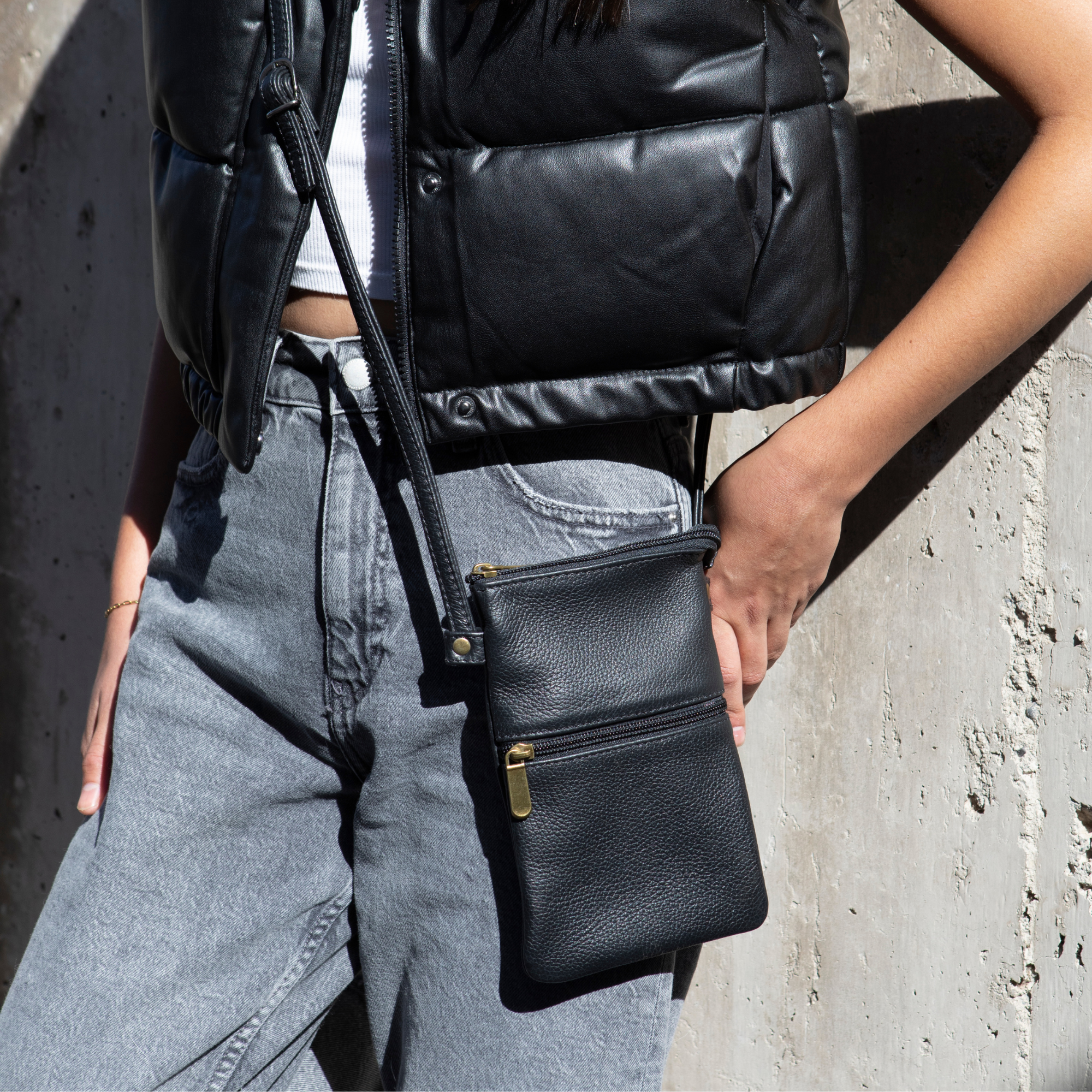 Cartera Tati Negra